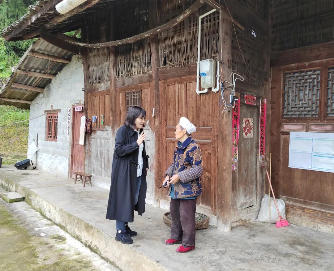 陈明会到虾子镇南坪村调研巩固拓展脱贫攻坚成果同乡村振兴有效衔接工作